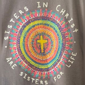 Sisters In Christ Shirt Med Love in Faith Gray Tee Multicolor Cross Faith Church